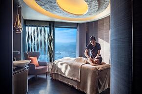 The Ritz-Carlton, Hong Kong