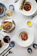 The Ritz-Carlton, Hong Kong