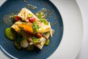 The Ritz-Carlton, Hong Kong