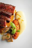 The Ritz-Carlton, Hong Kong