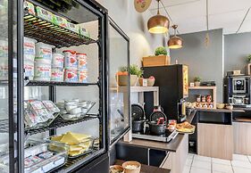B&B HOTEL Sète Centre Gare