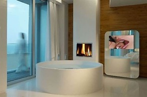i-Suite Hotel