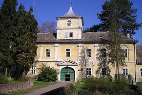 Apartments Vrata Baranje