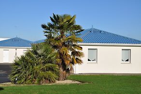 Brit Hotel Azur - Cholet