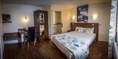 Brit Hotel Azur - Cholet