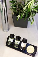 Blue Waves Suites & Apartments To Kyma