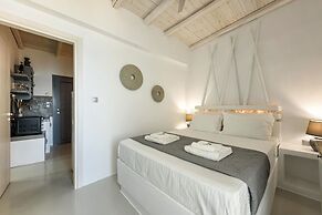 Blue Waves Suites & Apartments To Kyma