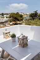 Blue Waves Suites & Apartments To Kyma