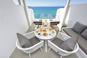 Blue Waves Suites & Apartments To Kyma