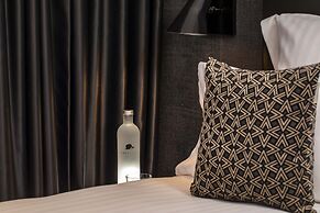 First Hotel Paris Tour Eiffel