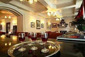 The Elgin Silver Oaks, Kalimpong