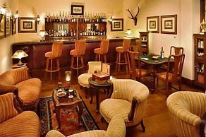 The Elgin Silver Oaks, Kalimpong