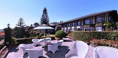 The Elgin Silver Oaks, Kalimpong