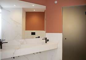 Elina Hotel Apartments