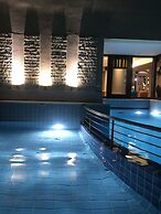 Elina Hotel Apartments