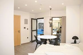 Elina Hotel Apartments