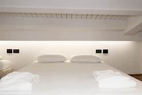 Elina Hotel Apartments