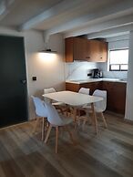 Elina Hotel Apartments