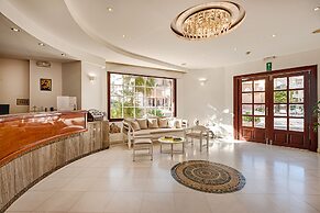 Elina Hotel Apartments