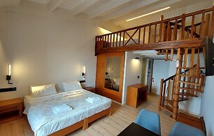 Elina Hotel Apartments