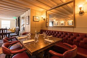 Queens Arms