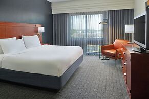 Courtyard by Marriott Warner Robins