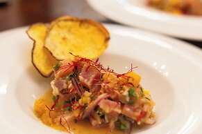 Afrique Boutique Hotel O.R. Tambo