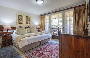 Afrique Boutique Hotel O.R. Tambo