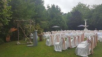 Racket Hall Country House