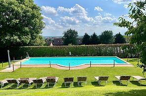 Le Serre Suites & Apartments