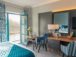 Riverside Park Hotel and Leisure Club