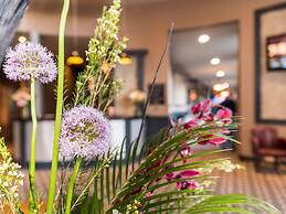 Riverside Park Hotel and Leisure Club