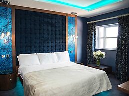 Riverside Park Hotel and Leisure Club