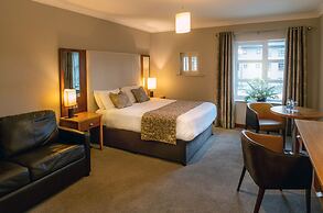 Riverside Park Hotel and Leisure Club