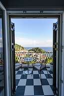 Irida Boutique Hotel