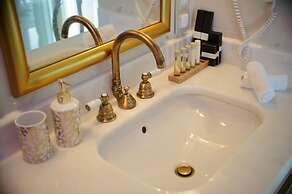 Irida Boutique Hotel