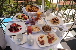 Irida Boutique Hotel