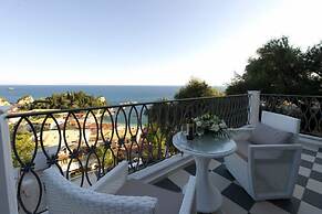 Irida Boutique Hotel