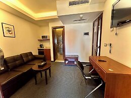 MidTown Hotel & Suites