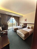 MidTown Hotel & Suites