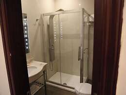 MidTown Hotel & Suites