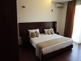 MidTown Hotel & Suites