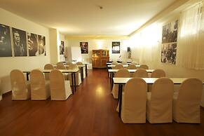 Deco Hotel