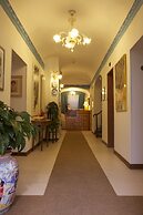 Deco Hotel