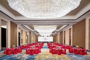 Crowne Plaza Yichang by IHG