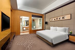 Crowne Plaza Yichang by IHG