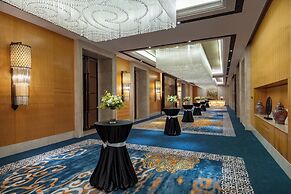 Crowne Plaza Yichang by IHG