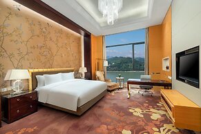 Crowne Plaza Yichang by IHG