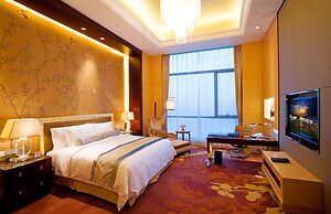 Crowne Plaza Yichang by IHG