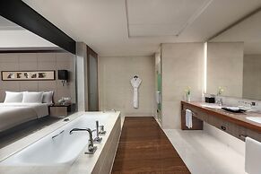 Crowne Plaza Yichang by IHG